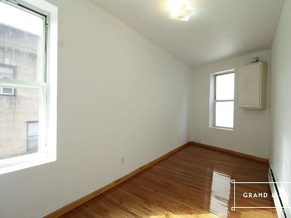 3rd image of 287 N 8th St #2A