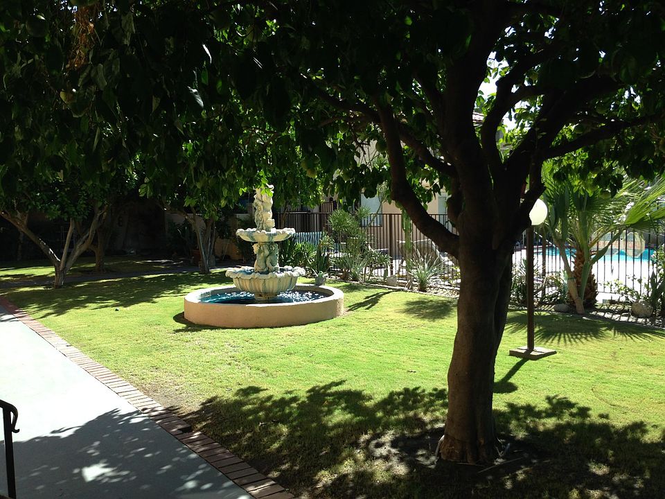 Courtyard View