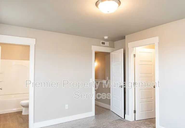 6011 Elysian Rd #101 — Photo 7