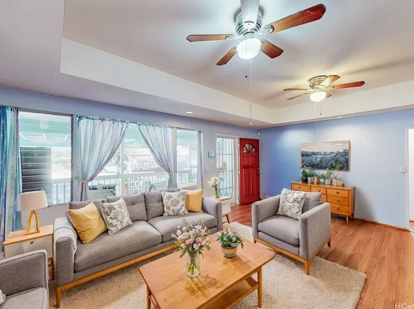 84-855 Hana St, Waianae, HI 96792