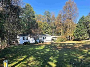 1020 Soshayma Ln #1A&B, Young Harris, GA 30582