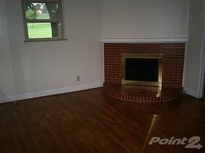 2nd image of 114 Crystal Dr