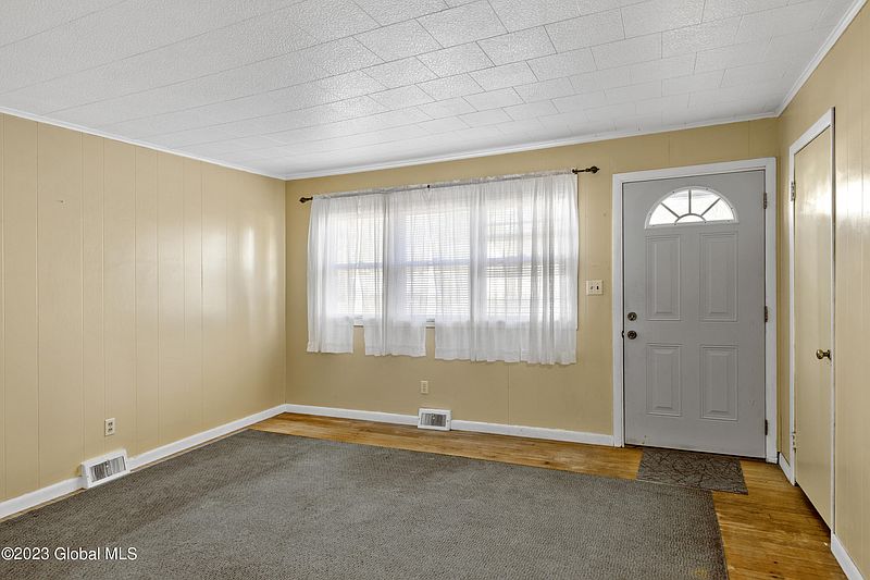 3rd image of 12 Park Drive