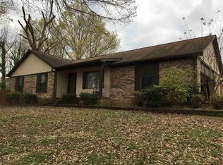 105 Netherwood Dr, Jackson, TN 38305