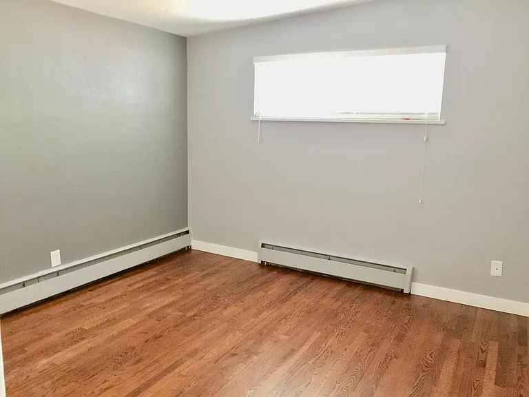 521 Terry St #10 — Photo 10