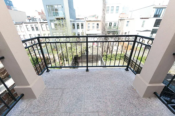 Rented by Remax Real Estate Professionals | media 37