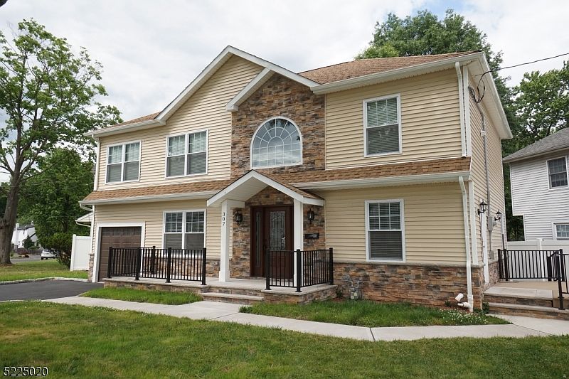 307 West Ln, Clark, NJ 07066 | Zillow