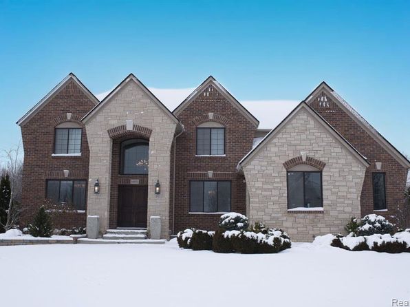 Homes for Sale in Grand Blanc Community Schools Zillow