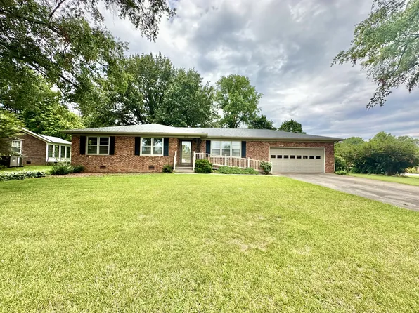 304 Andrew Dr, Hopkinsville, KY 42240