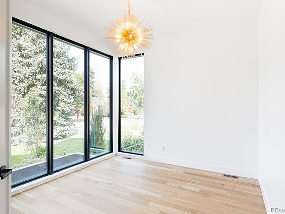2nd image of 380 Fairfax St
