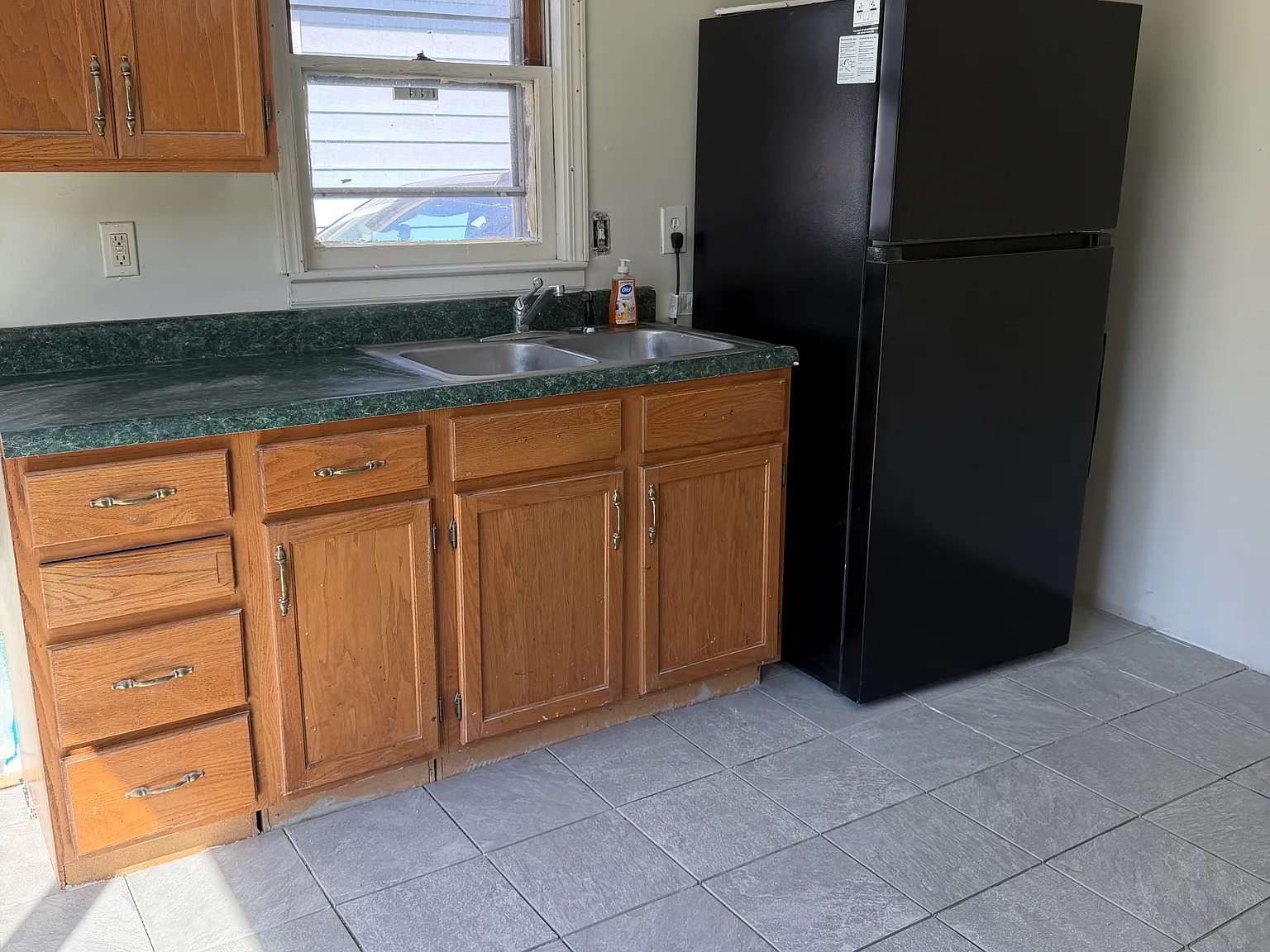 2 bed, 800 sqft, $1,100 — Photo 3