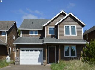 33675 Center Pointe Dr, Cloverdale, OR 97135