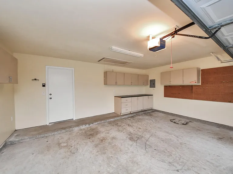 3003 Silver Spur Dr — Photo 39
