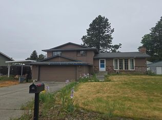 1704 S Early Dawn Dr, Veradale, WA 99037