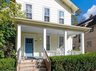 316 N State St APT 4, Ann Arbor, MI