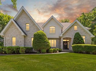 9 Riverside Ter, North Easton, MA 02356