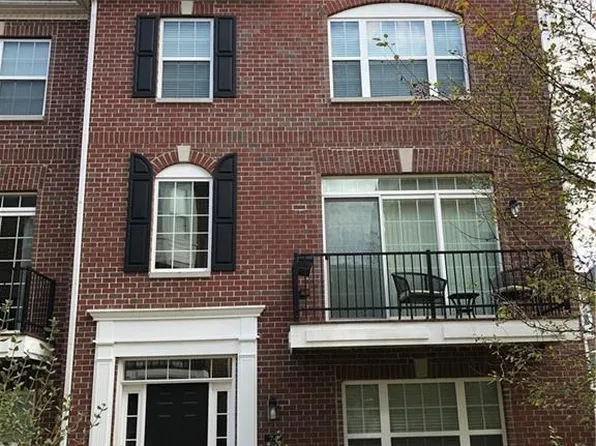 74 Monon Ln, Carmel, IN 46032