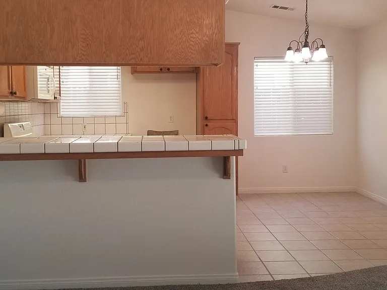 805 Sunset Meadow Ln — Photo 5