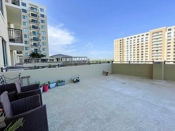 4th image of 4242 NW 2nd St APT 614