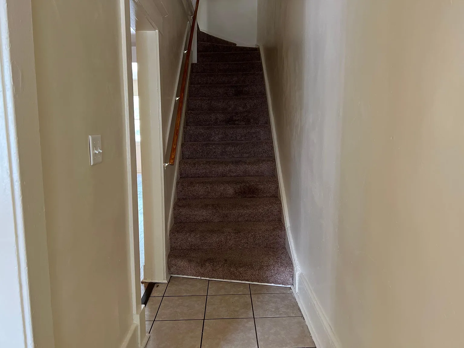 1421 Washington St — Photo 2