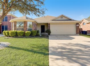 10821 Irish Glen Trl, Haslet, TX 76052