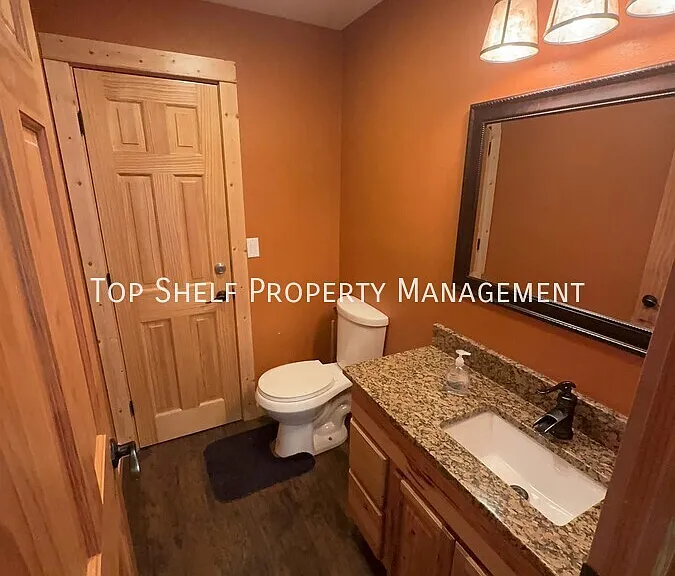 332 NW Driftwood Dr — Photo 14