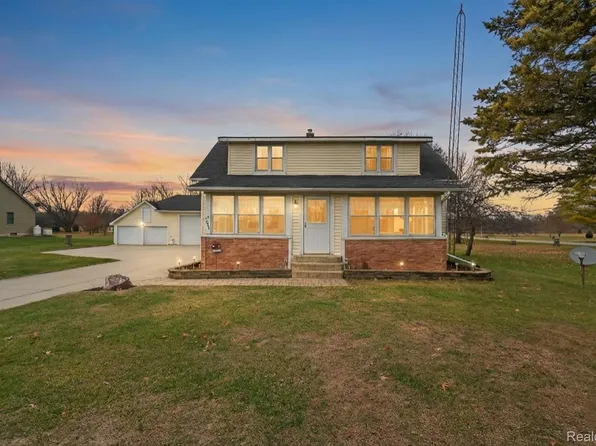 12995 Sweitzer Rd, Carleton, MI 48117