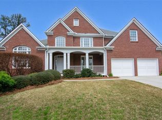 305 Hunting View Ct, Sandy Springs, GA 30328
