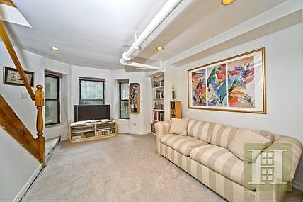 3rd image of 177 Amity St APT 2