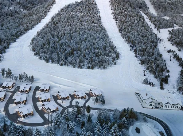 9A Base Camp at Bear Mountain, Killington, VT 05751