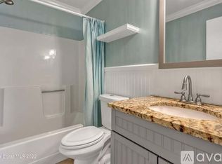 4361 Silver Lake Dr, Melbourne, FL 32901