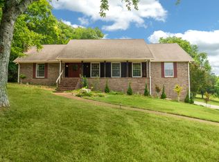818 Curtis Dr, Nashville, TN 37207