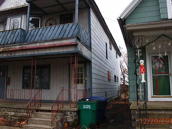 3rd image of 203 N Ogden St