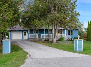 14 Sydenham Trl W, Clearview, ON L0M 1H0