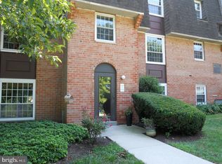 4000 Gypsy Ln UNIT 332, Philadelphia, PA 19129