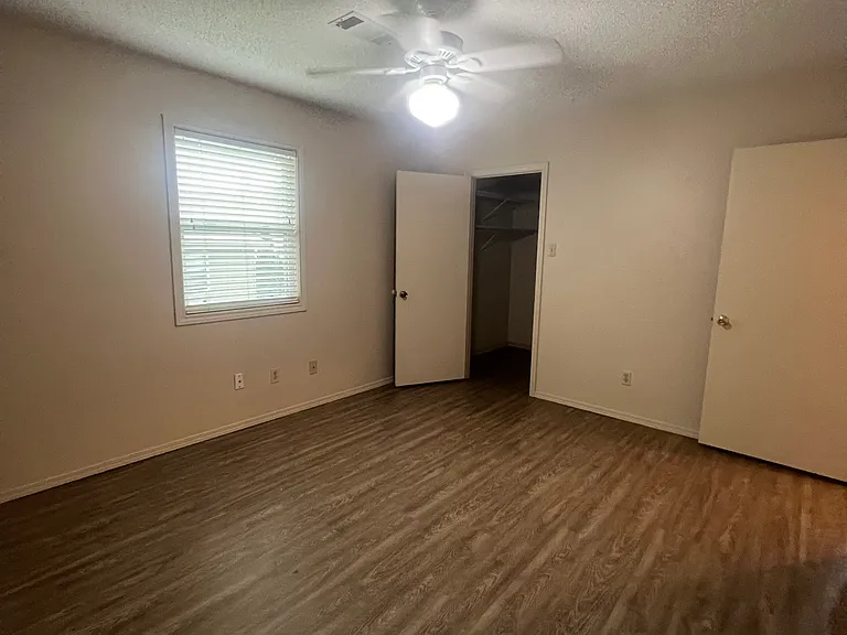 301 Wildwood Cir — Photo 22