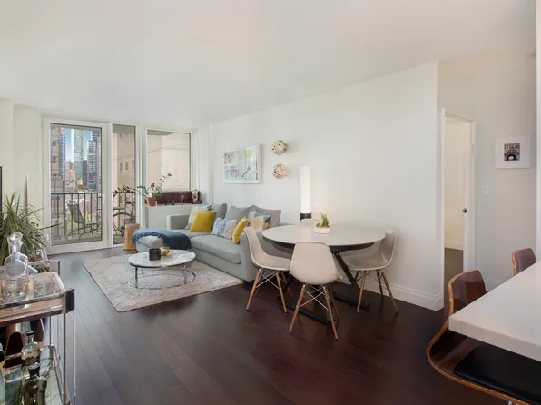 212 East 47th Street image 1 of 5