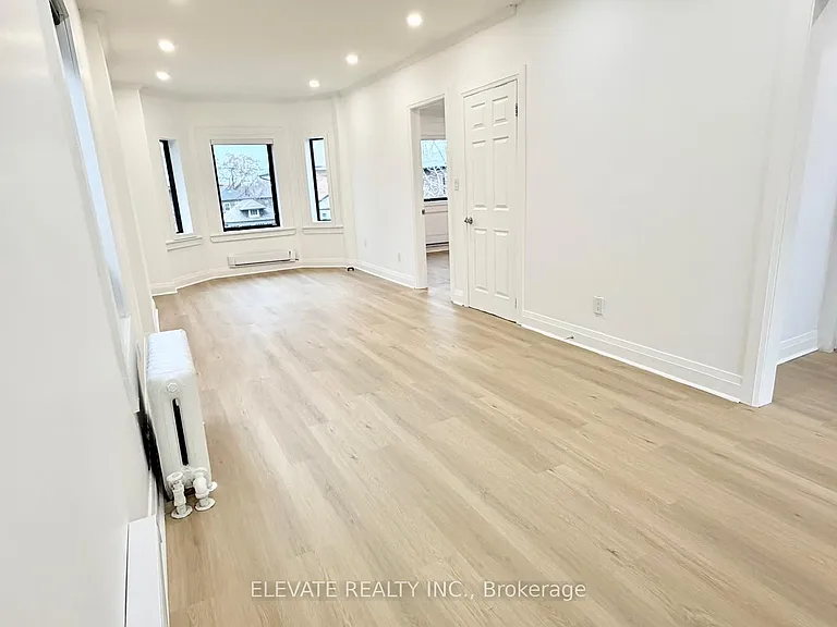 275 Lauder Ave #2 — Photo 5