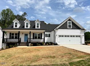 535 Little River Dr, Zebulon, NC 27597