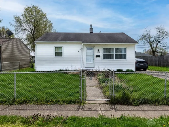 224 Pat Ln, Fairborn, OH 45324
