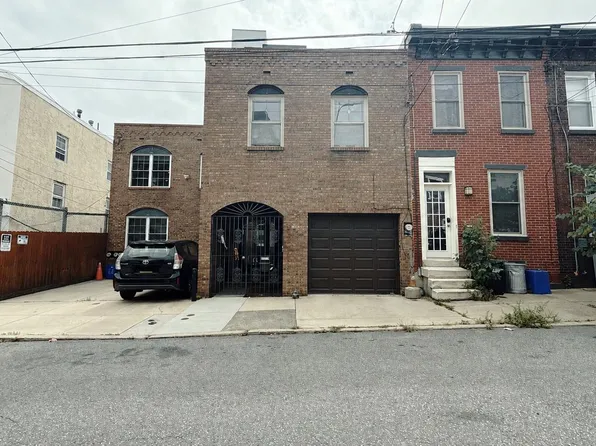 949 N Orianna St, Philadelphia, PA 19123