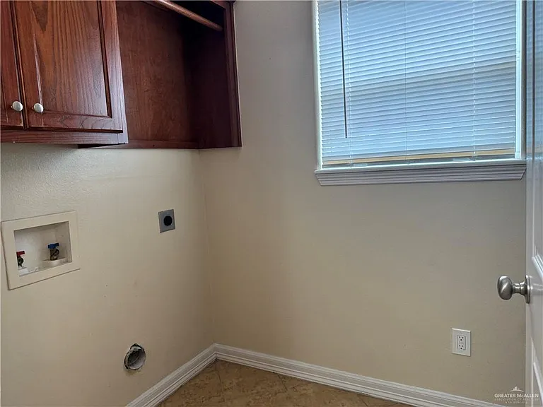 313 S 49th St #4 — Photo 19