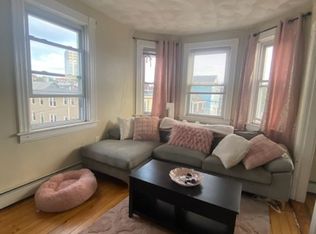 3 Spruce St APT 3R, Providence, RI 02903