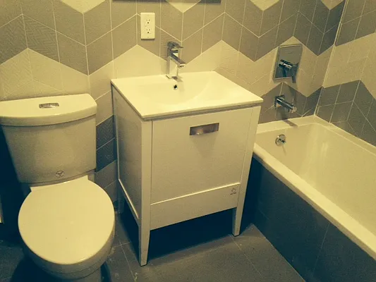 Rented by Premier Metro Realty Corp | media 40