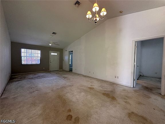 3rd image of 3370 Sabal Springs Blvd