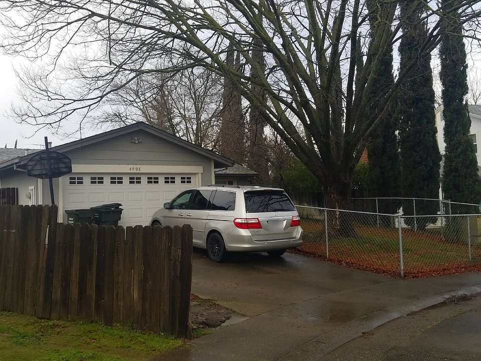 2nd image of 4908 Sako Ct