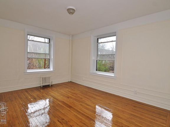 4th image of 4115 46th St APT 1F