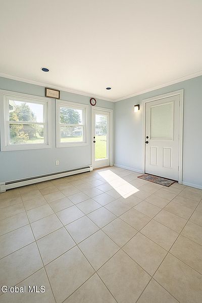5th image of 16 Richland Drive