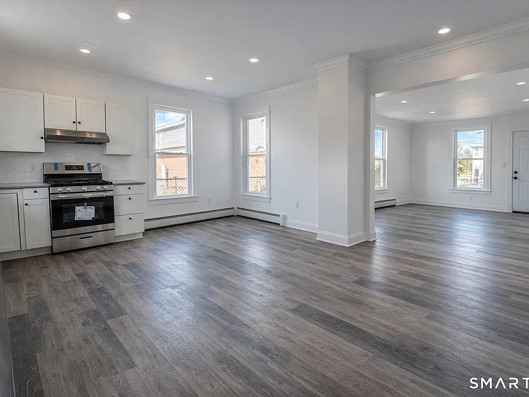 17 Sherman Ave #3 — Photo 17