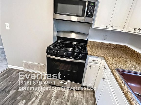 3rd image of 1303 NW Knox St APT 4